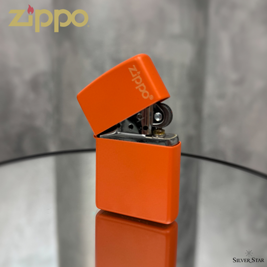 Zippo original upaljač mat narančasti sa ZIPPO logom - Silver Star