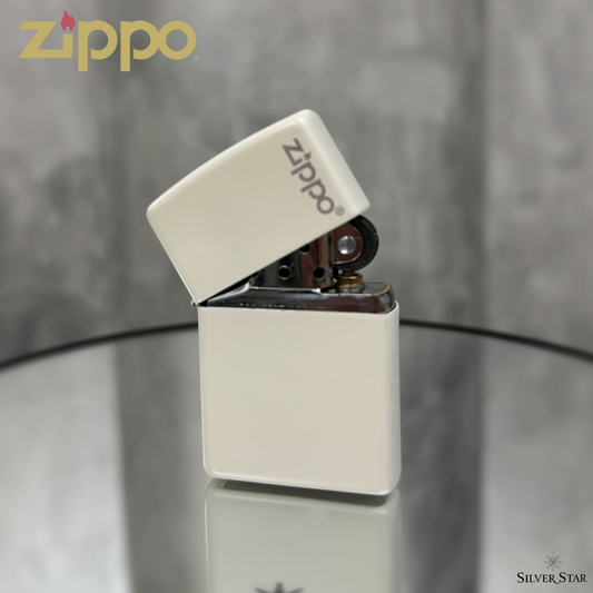 Zippo original upaljač mat bijeli sa ZIPPO logom - Silver Star
