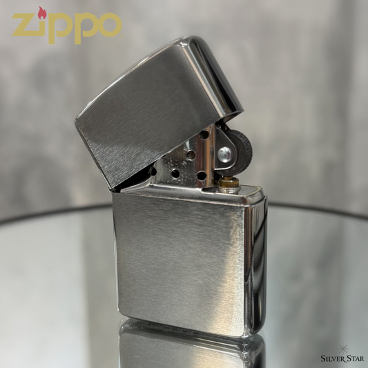 Zippo original upaljač Silver matte ARMOR CASE