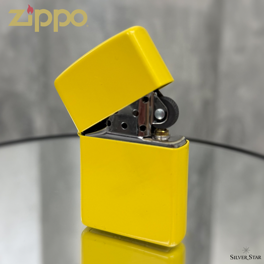 Zippo original upaljač mat žuti